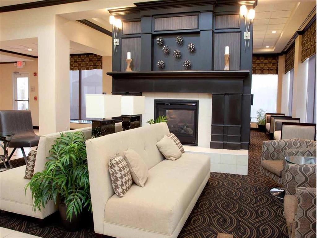 Hilton Garden Hotel 3*